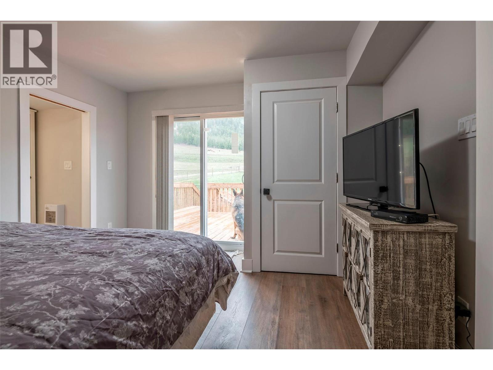 6449 97 Highway, Falkland, British Columbia  V0E 1W0 - Photo 28 - 10378171