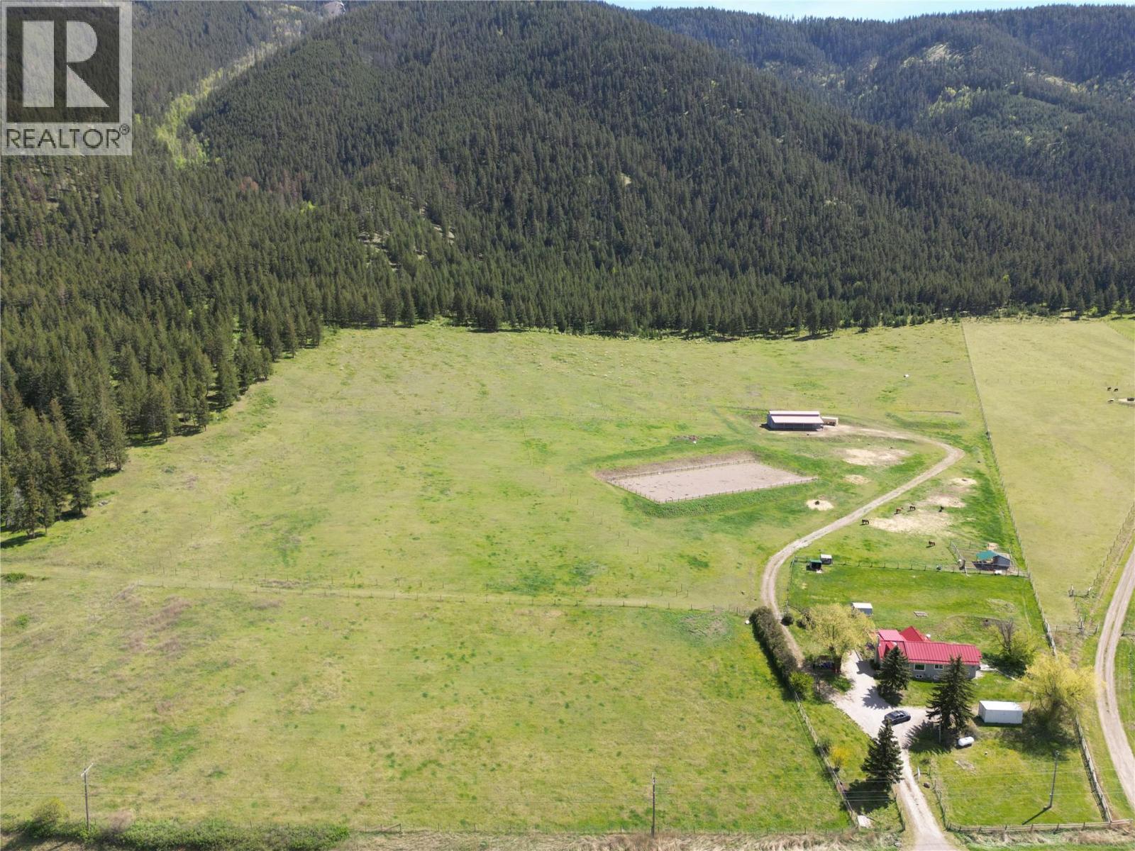 6449 97 Highway, Falkland, British Columbia  V0E 1W0 - Photo 31 - 10378171