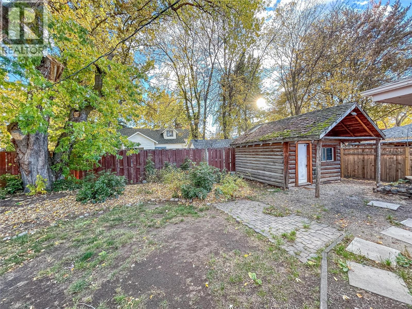 284 Robinson Avenue, Naramata, British Columbia  V0H 1N0 - Photo 22 - 10378023