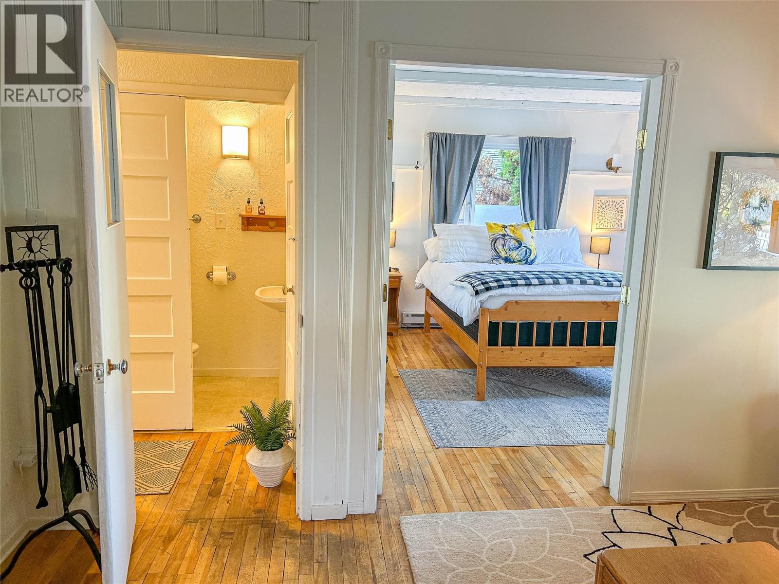 284 Robinson Avenue, Naramata, British Columbia  V0H 1N0 - Photo 12 - 10378063