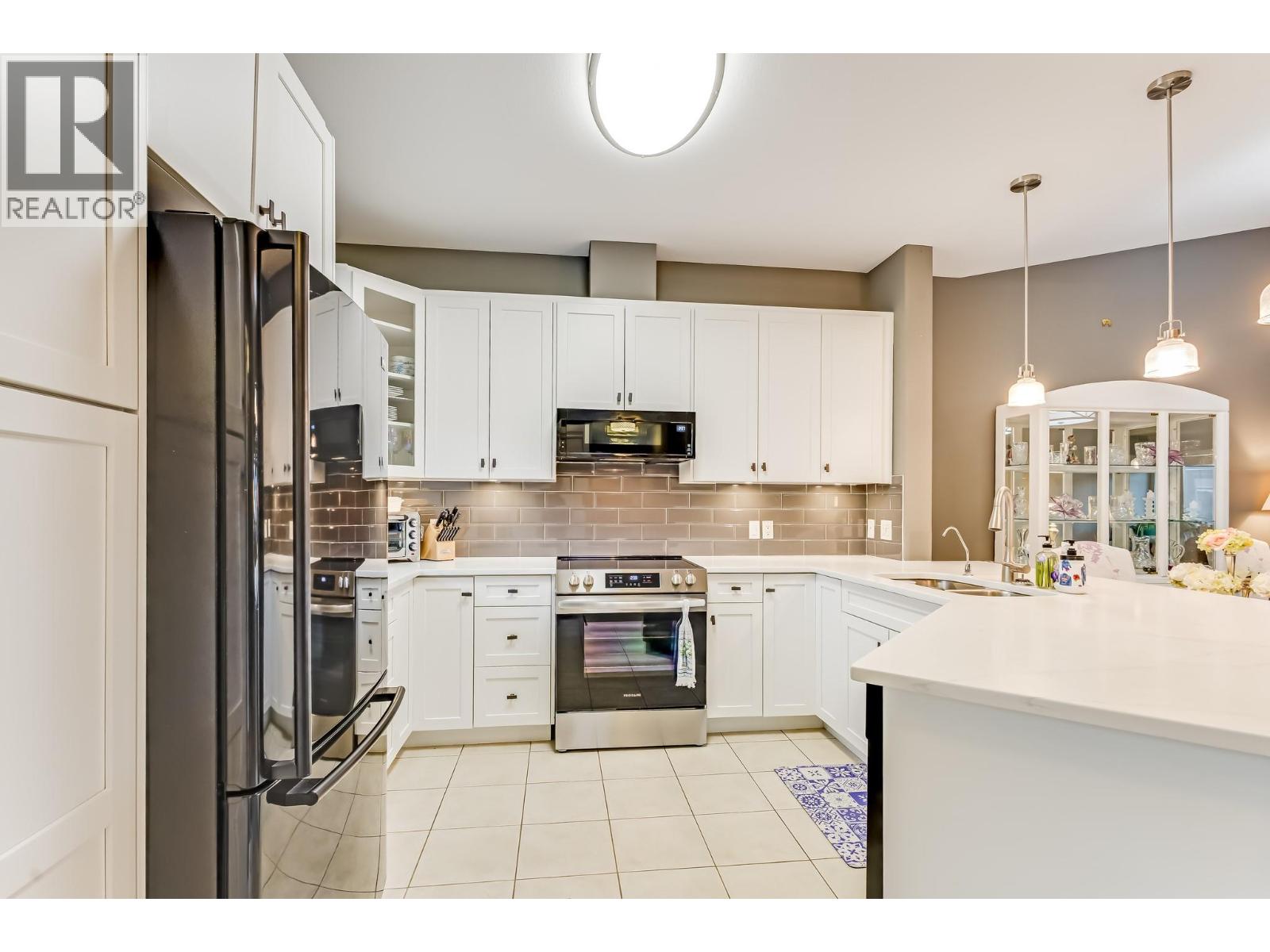 3996 Beach Avenue Unit# 331, Peachland, British Columbia  V0H 1X5 - Photo 11 - 10376372