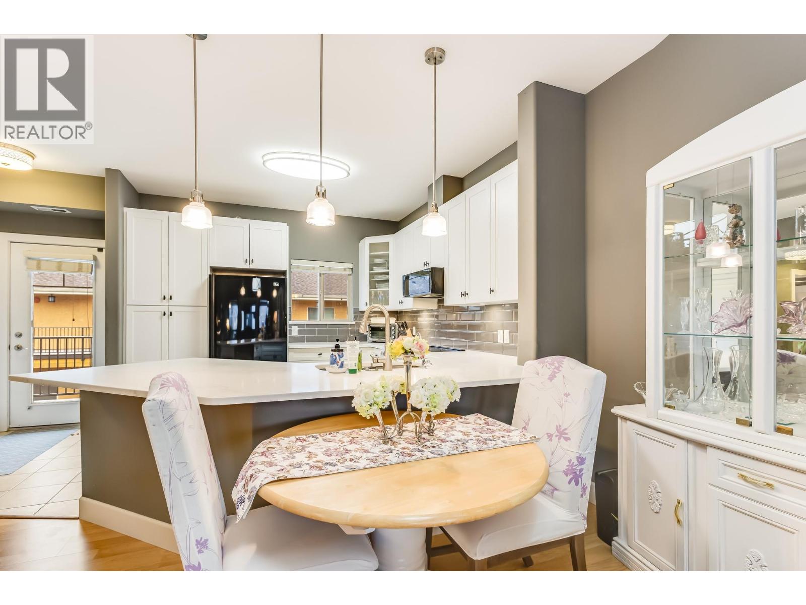 3996 Beach Avenue Unit# 331, Peachland, British Columbia  V0H 1X5 - Photo 8 - 10376372