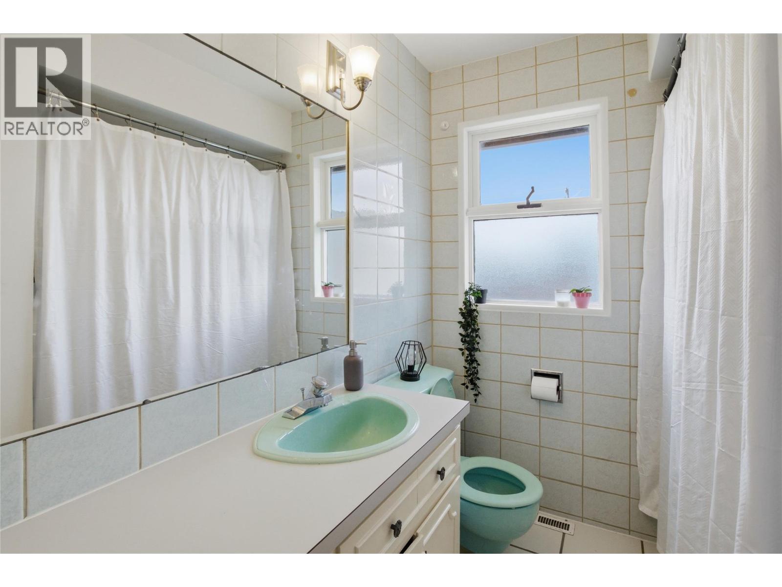 1834 Russet Wynd, Kamloops, British Columbia  V2C 4N5 - Photo 24 - 10377998