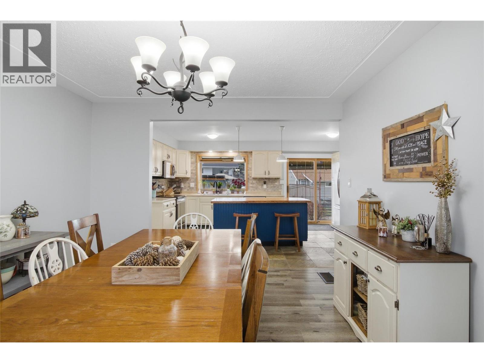 1834 Russet Wynd, Kamloops, British Columbia  V2C 4N5 - Photo 5 - 10377998