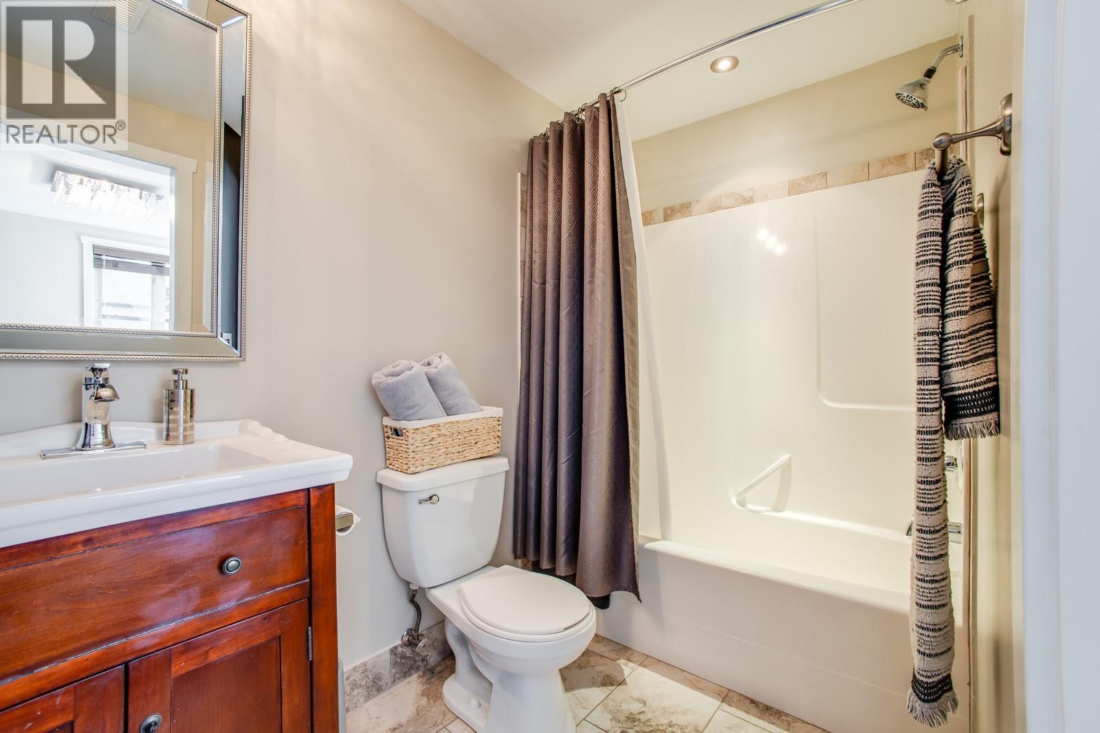 819 Cadder Avenue, Kelowna, British Columbia  V1Y 5N7 - Photo 48 - 10377344