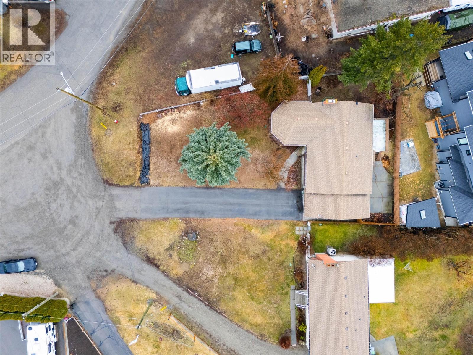 2570 Thompson Drive, Kamloops, British Columbia  V2C 4L4 - Photo 34 - 10378244