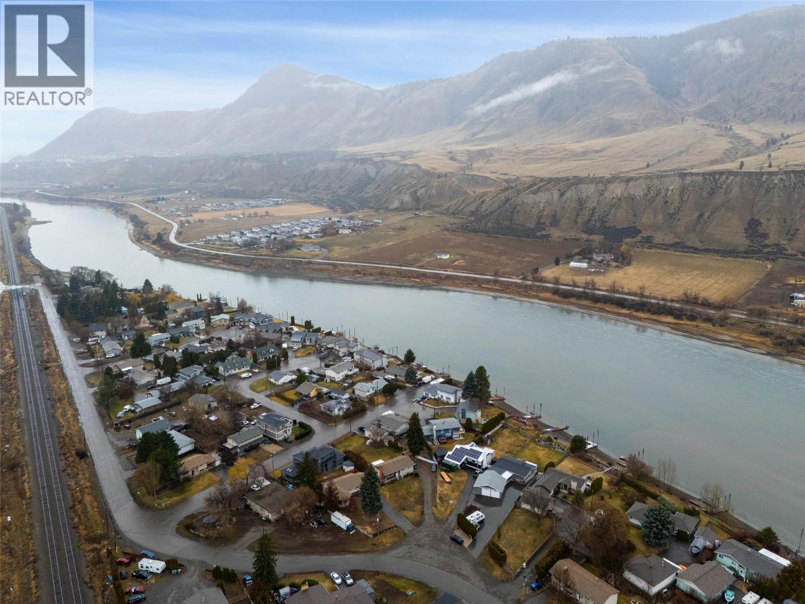 2570 Thompson Drive, Kamloops, British Columbia  V2C 4L4 - Photo 41 - 10378244