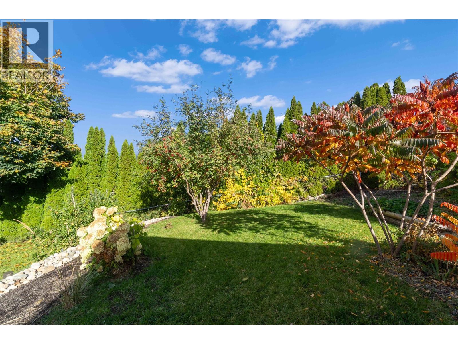 2270 3 Avenue Se, Salmon Arm, British Columbia  V1E 1K1 - Photo 43 - 10378047