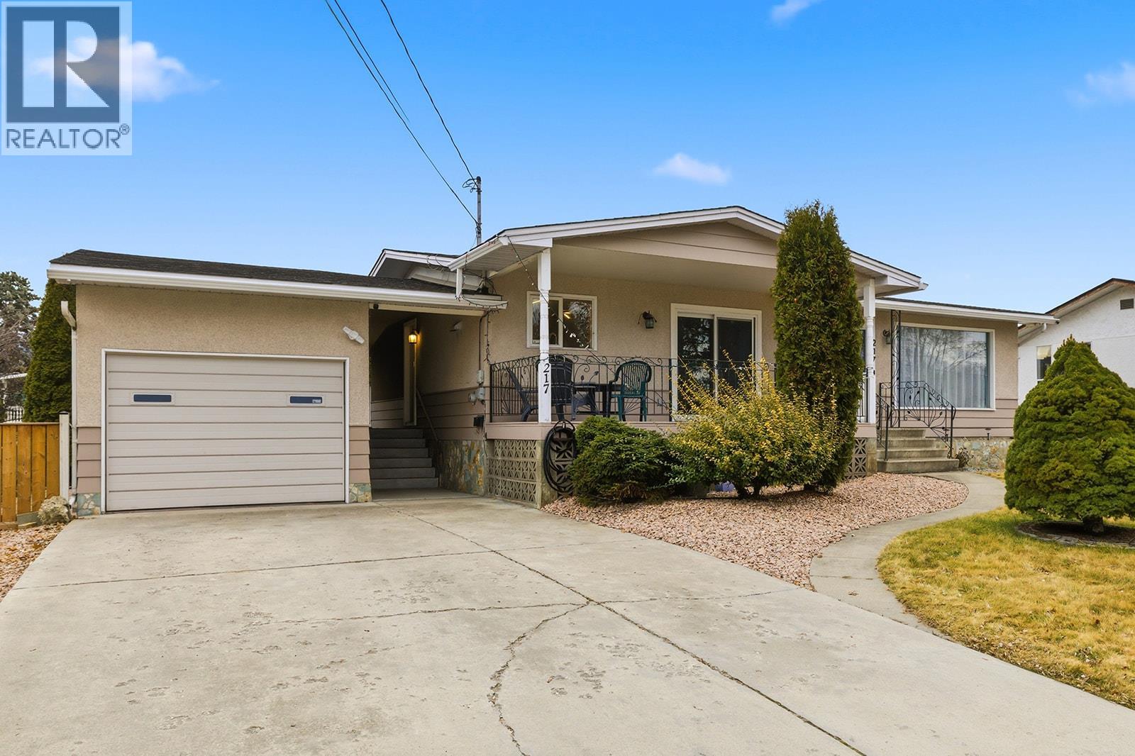 217 Holbrook Road W, Kelowna, British Columbia  V1X 1S1 - Photo 1 - 10378280