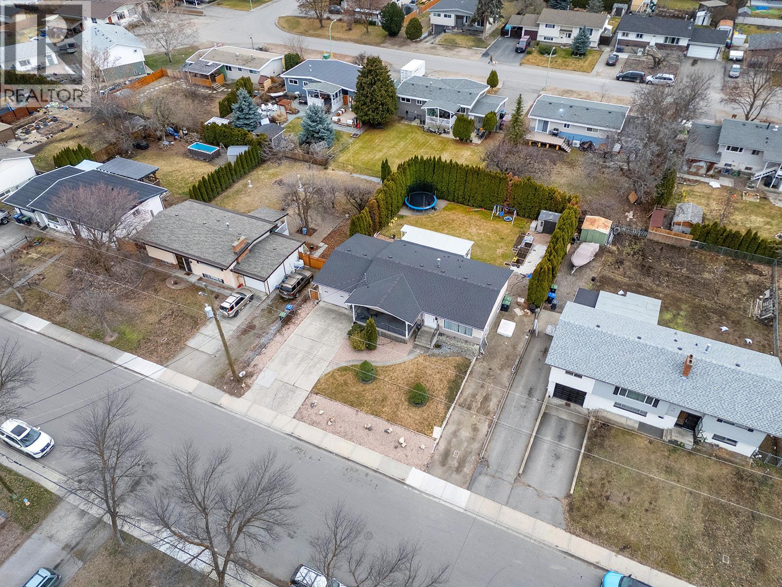 217 Holbrook Road W, Kelowna, British Columbia  V1X 1S1 - Photo 5 - 10378280