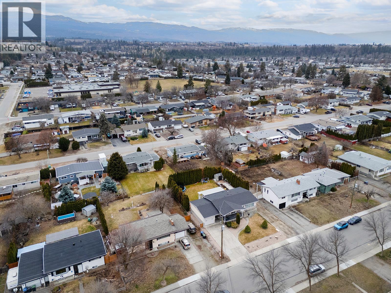 217 Holbrook Road W, Kelowna, British Columbia  V1X 1S1 - Photo 6 - 10378280