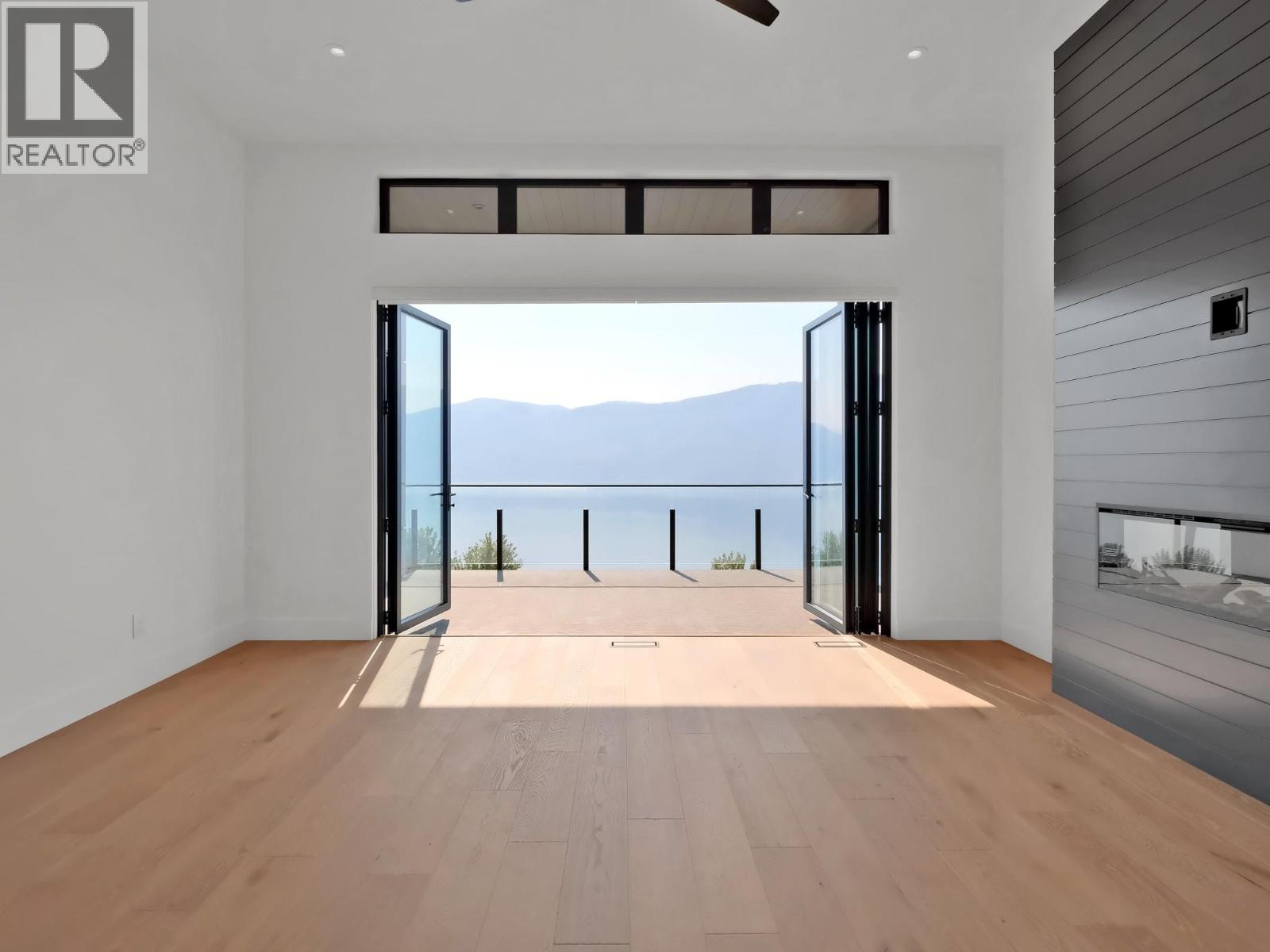 9201 Okanagan Centre Road W Unit# 10, Lake Country, British Columbia  V4V 0B8 - Photo 2 - 10378264