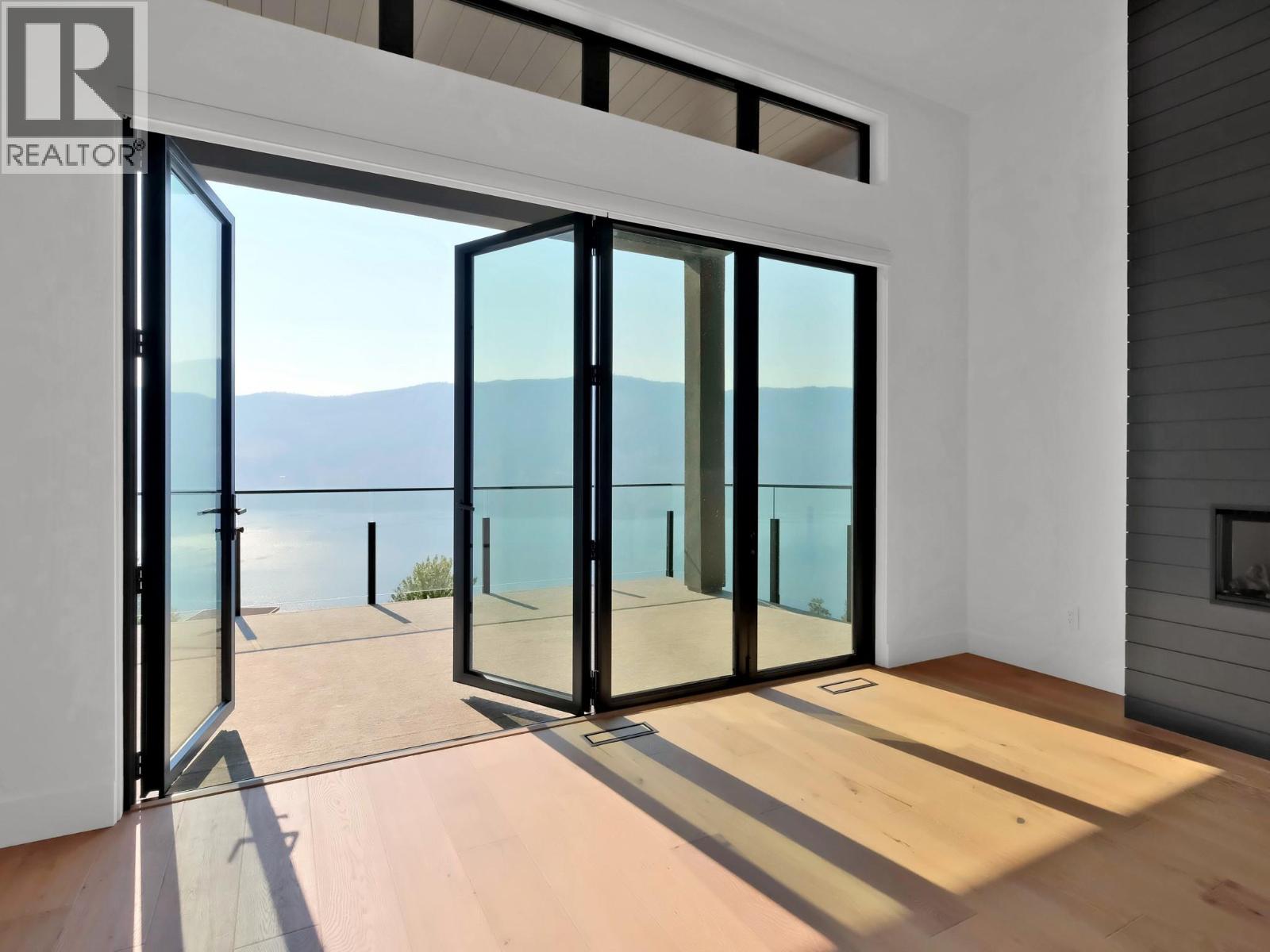 9201 Okanagan Centre Road W Unit# 10, Lake Country, British Columbia  V4V 0B8 - Photo 3 - 10378264