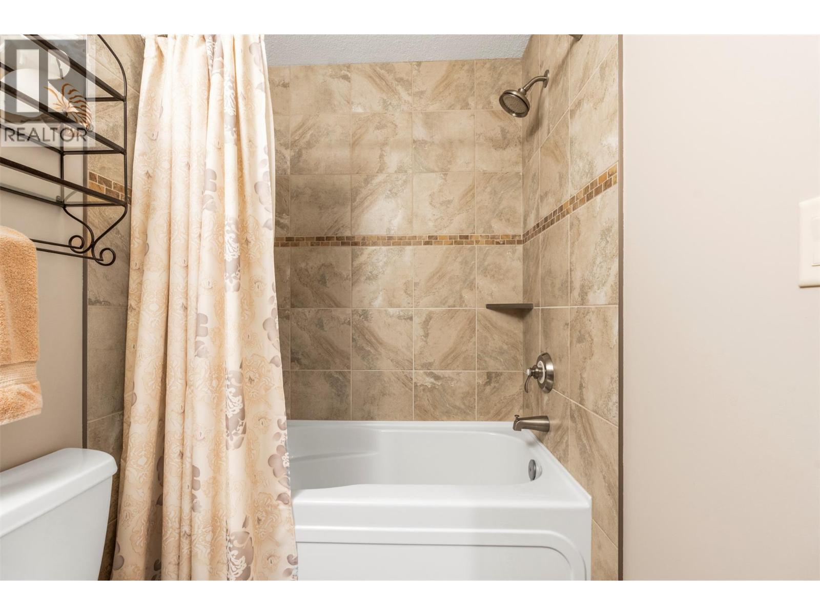 3453 Cessna Road Unit# 2, Enderby, British Columbia  V0E 1V5 - Photo 23 - 10377974