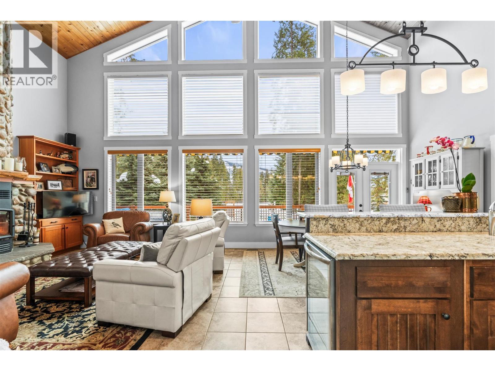 3453 Cessna Road Unit# 2, Enderby, British Columbia  V0E 1V5 - Photo 5 - 10377974