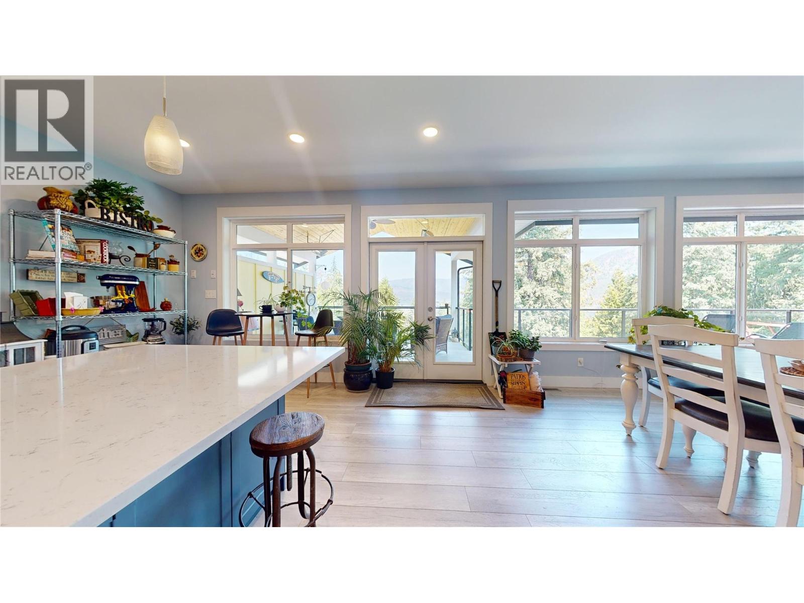 2526 Waverly Drive, Blind Bay, British Columbia  V0E 1H2 - Photo 12 - 10377959