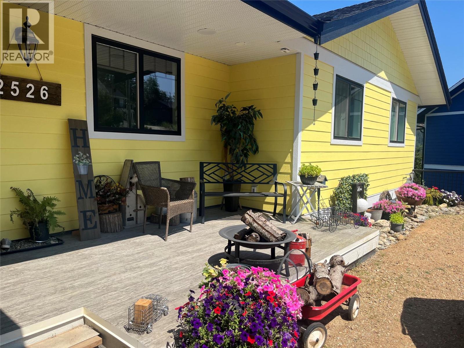 2526 Waverly Drive, Blind Bay, British Columbia  V0E 1H2 - Photo 2 - 10377959