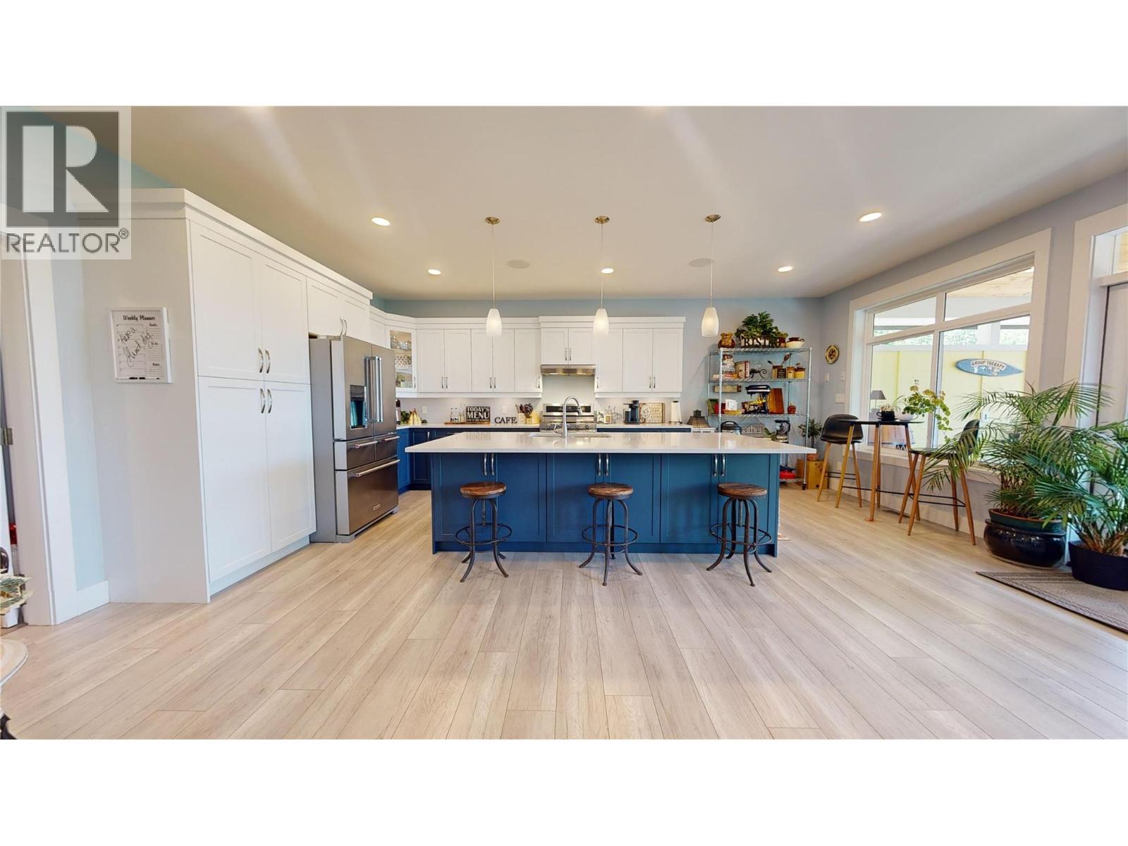 2526 Waverly Drive, Blind Bay, British Columbia  V0E 1H2 - Photo 9 - 10377959