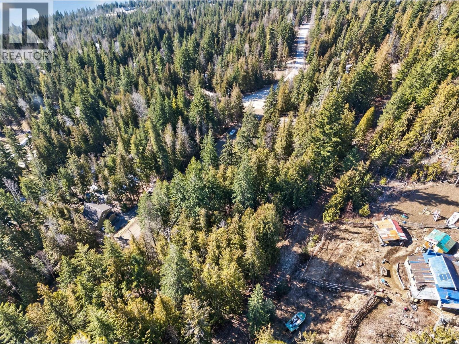 Vickers Trail Lot# 150, Anglemont, British Columbia  V0E 1M8 - Photo 20 - 10378229