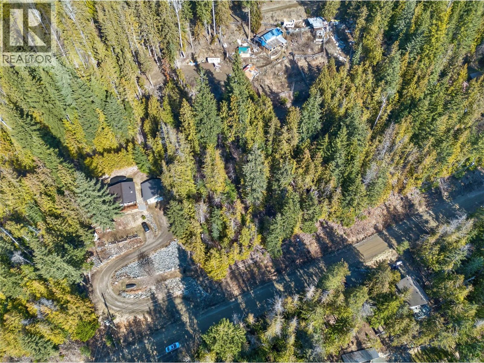 Vickers Trail Lot# 150, Anglemont, British Columbia  V0E 1M8 - Photo 25 - 10378229