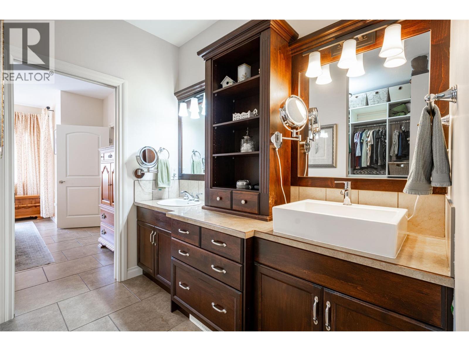 6905 Mountainview Drive, Oliver, British Columbia  V0H 1T4 - Photo 30 - 10377954