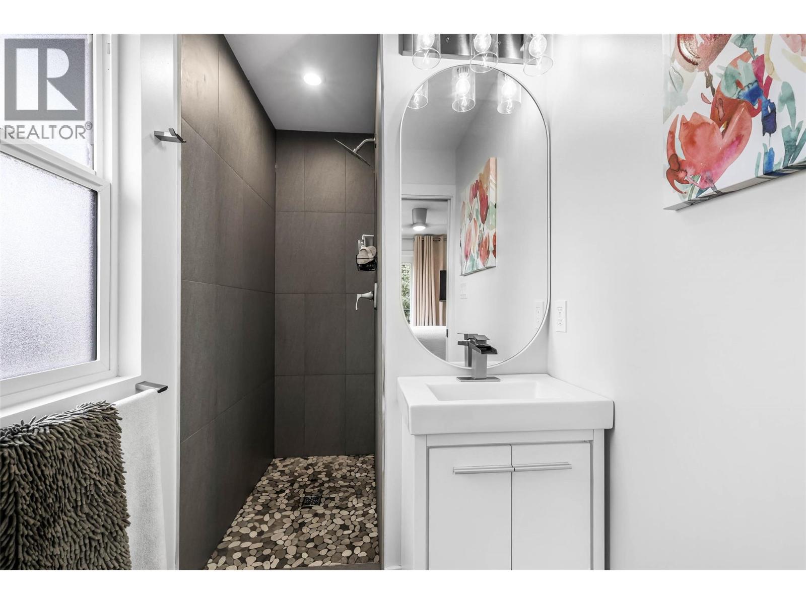 1119 Pine Street, Kamloops, British Columbia  V2C 3A7 - Photo 25 - 10377883