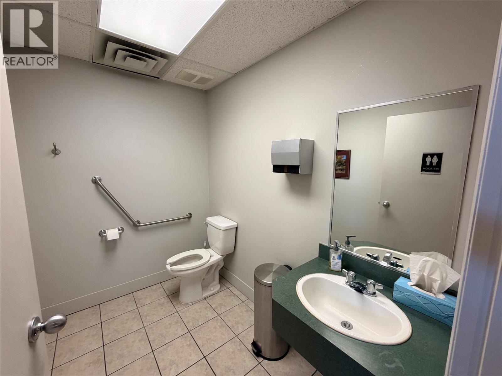 2080 Springfield Road Unit# C, Kelowna, British Columbia  V1Y 9N7 - Photo 11 - 10377865