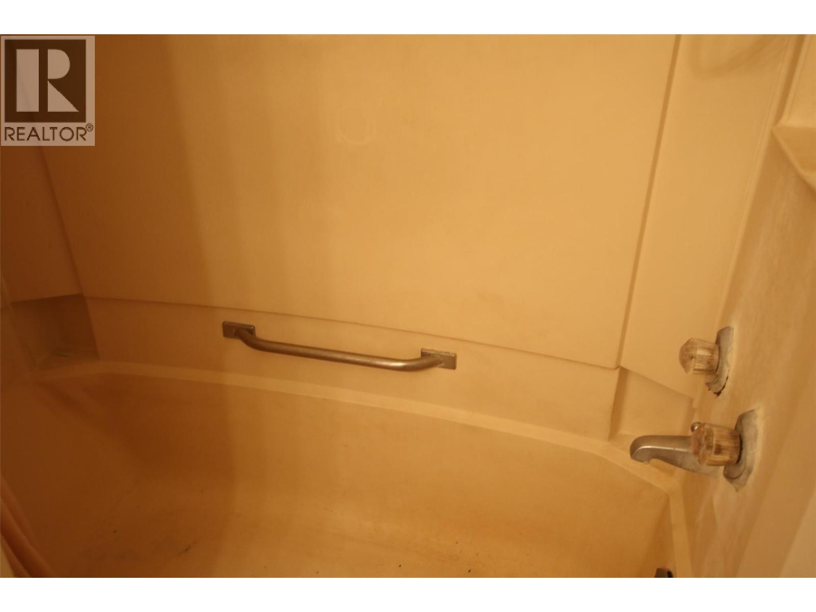 332 Willow Drive, Tumbler Ridge, British Columbia  V0C 2W0 - Photo 17 - 10378307