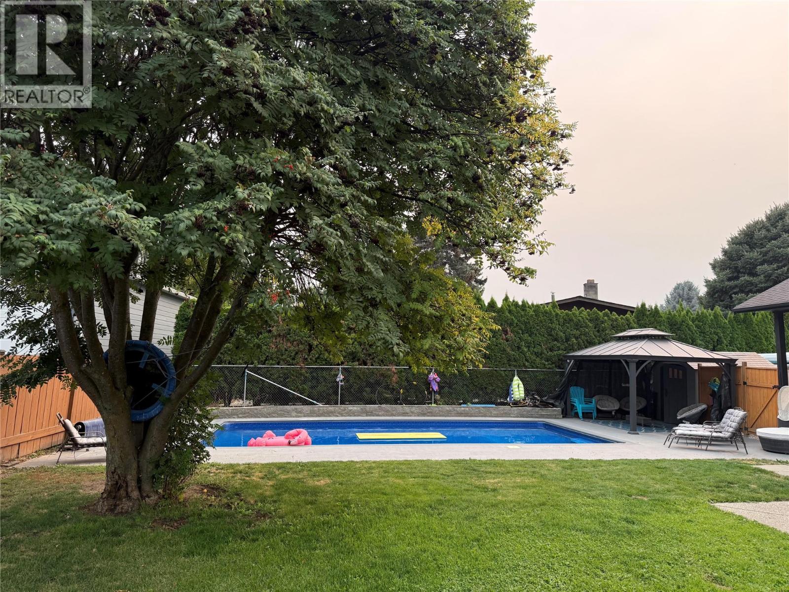 371 Montego Road, Kamloops, British Columbia  V2H 1N1 - Photo 33 - 10378201