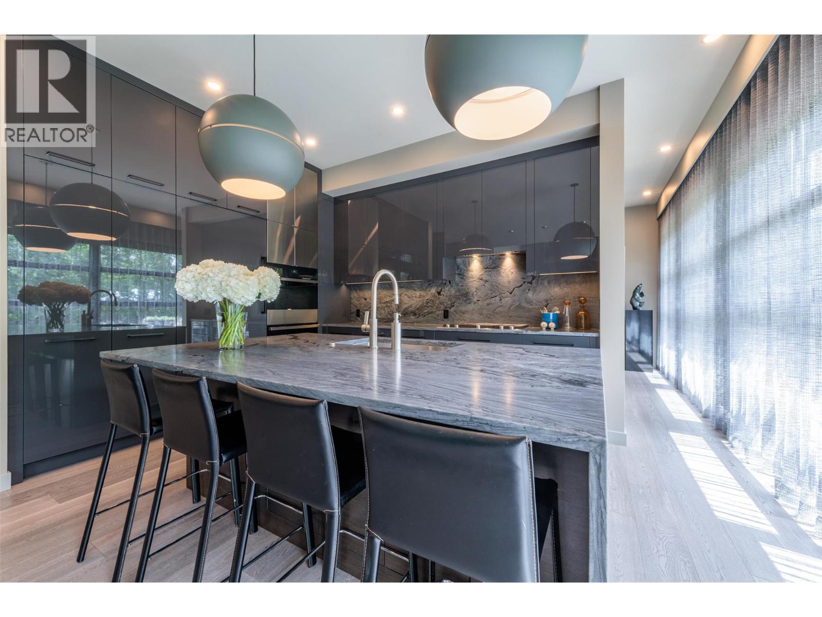 702 7th Street, Golden, British Columbia  V0A 1H0 - Photo 26 - 10378181