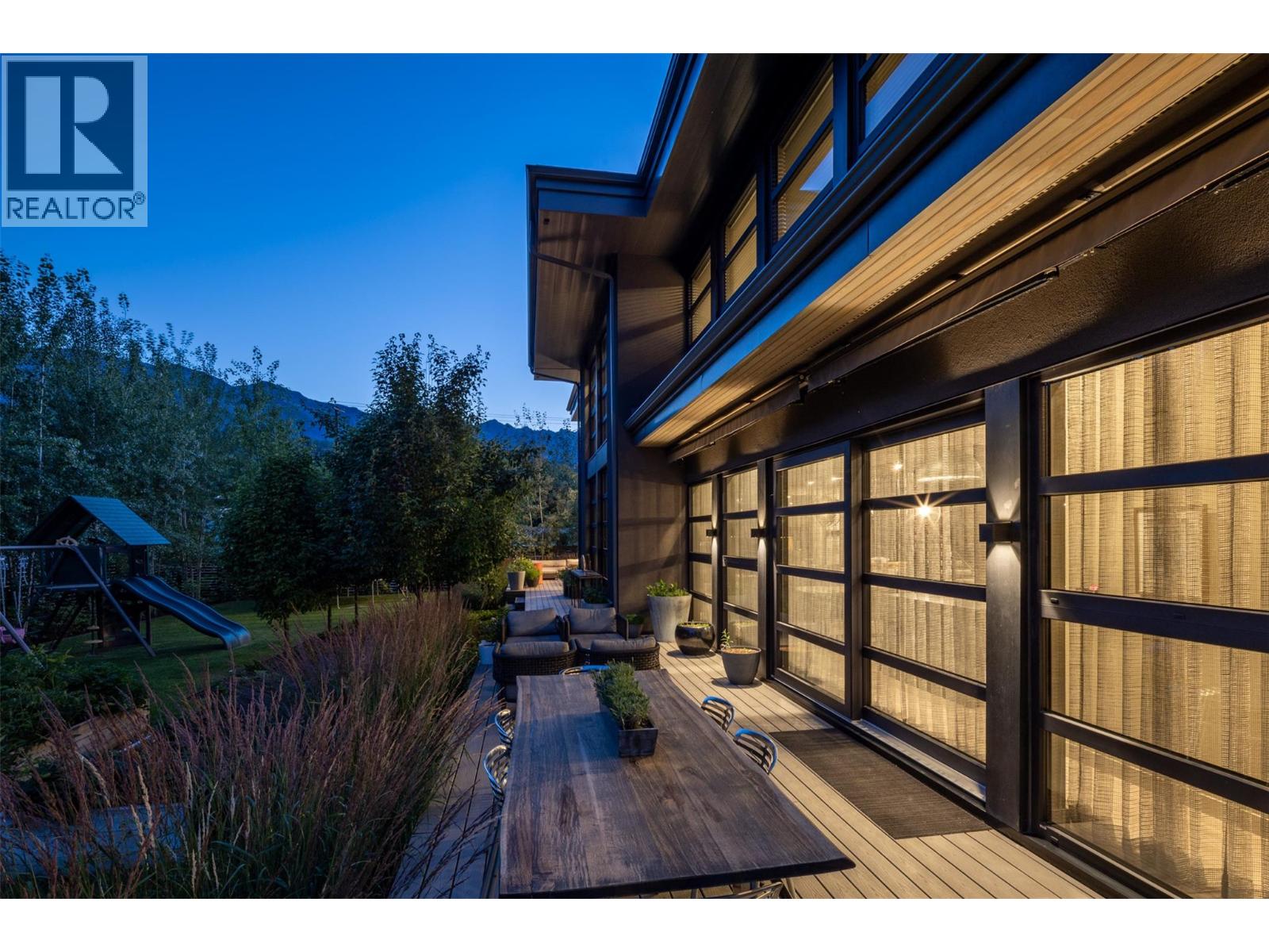 702 7th Street, Golden, British Columbia  V0A 1H0 - Photo 8 - 10378181