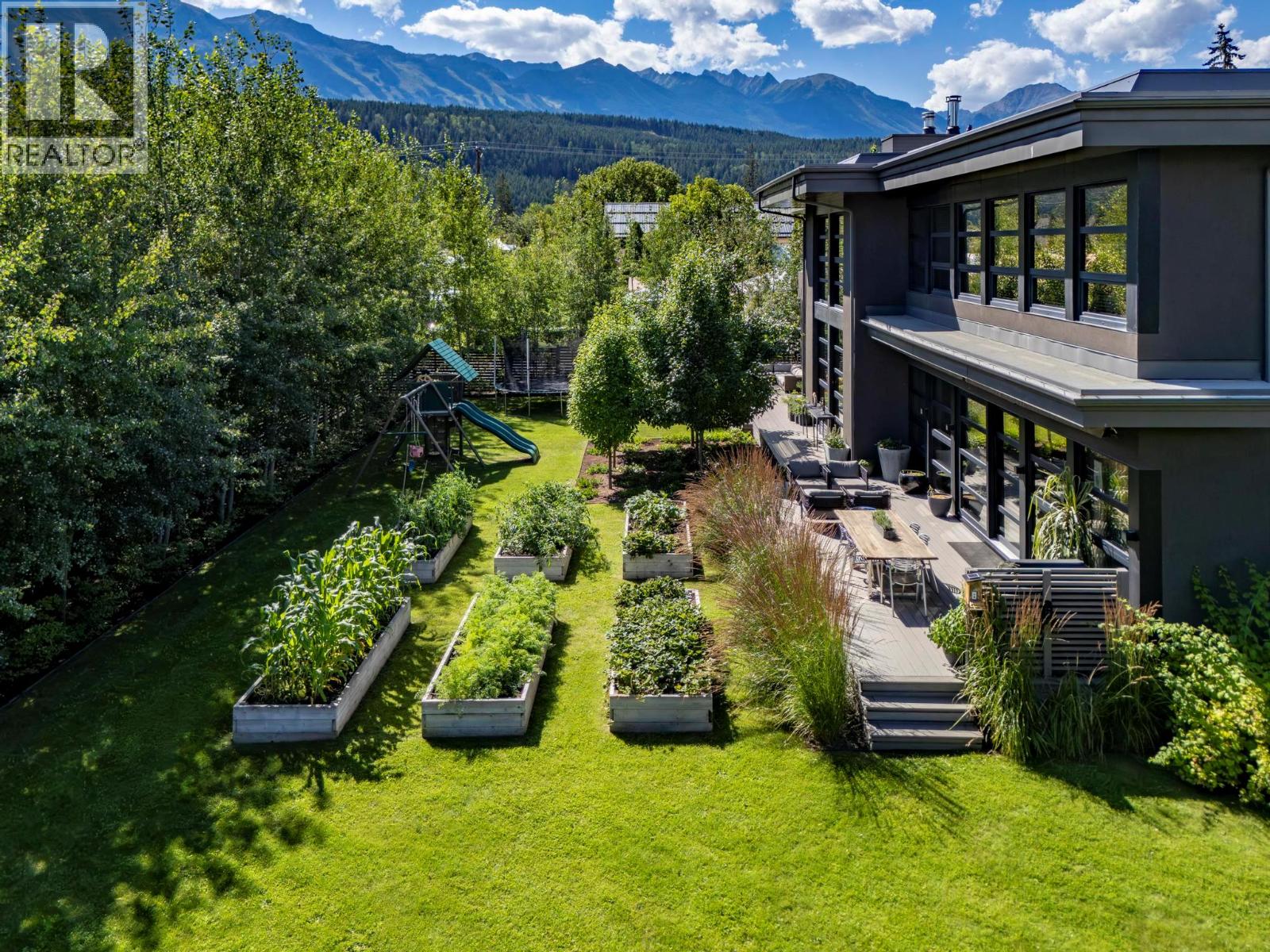 702 7th Street, Golden, British Columbia  V0A 1H0 - Photo 90 - 10378181