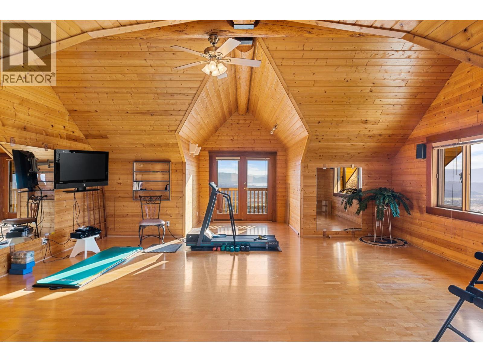 4520 Farmers Drive, Kelowna, British Columbia  V1P 1A3 - Photo 34 - 10376797