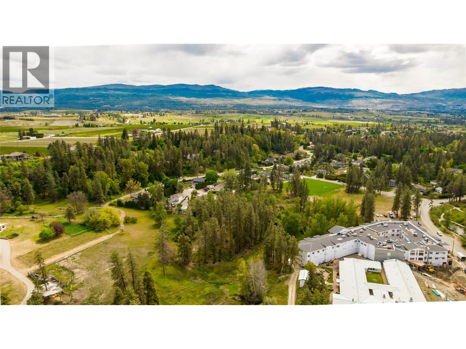 2718 O'reilly Road, Kelowna, British Columbia  V1W 2R5 - Photo 1 - 10378305