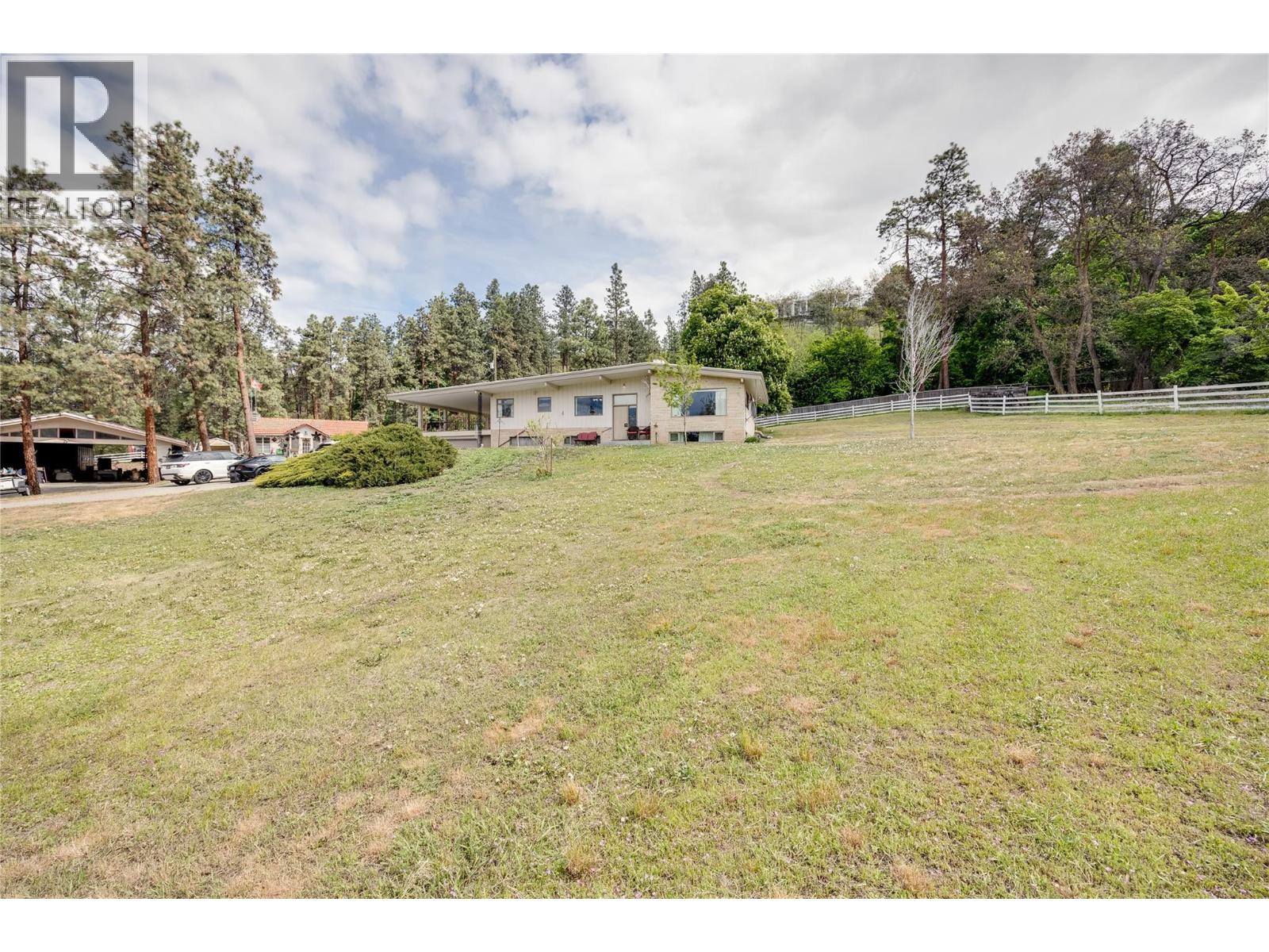 2718 O'reilly Road, Kelowna, British Columbia  V1W 2R5 - Photo 9 - 10378305