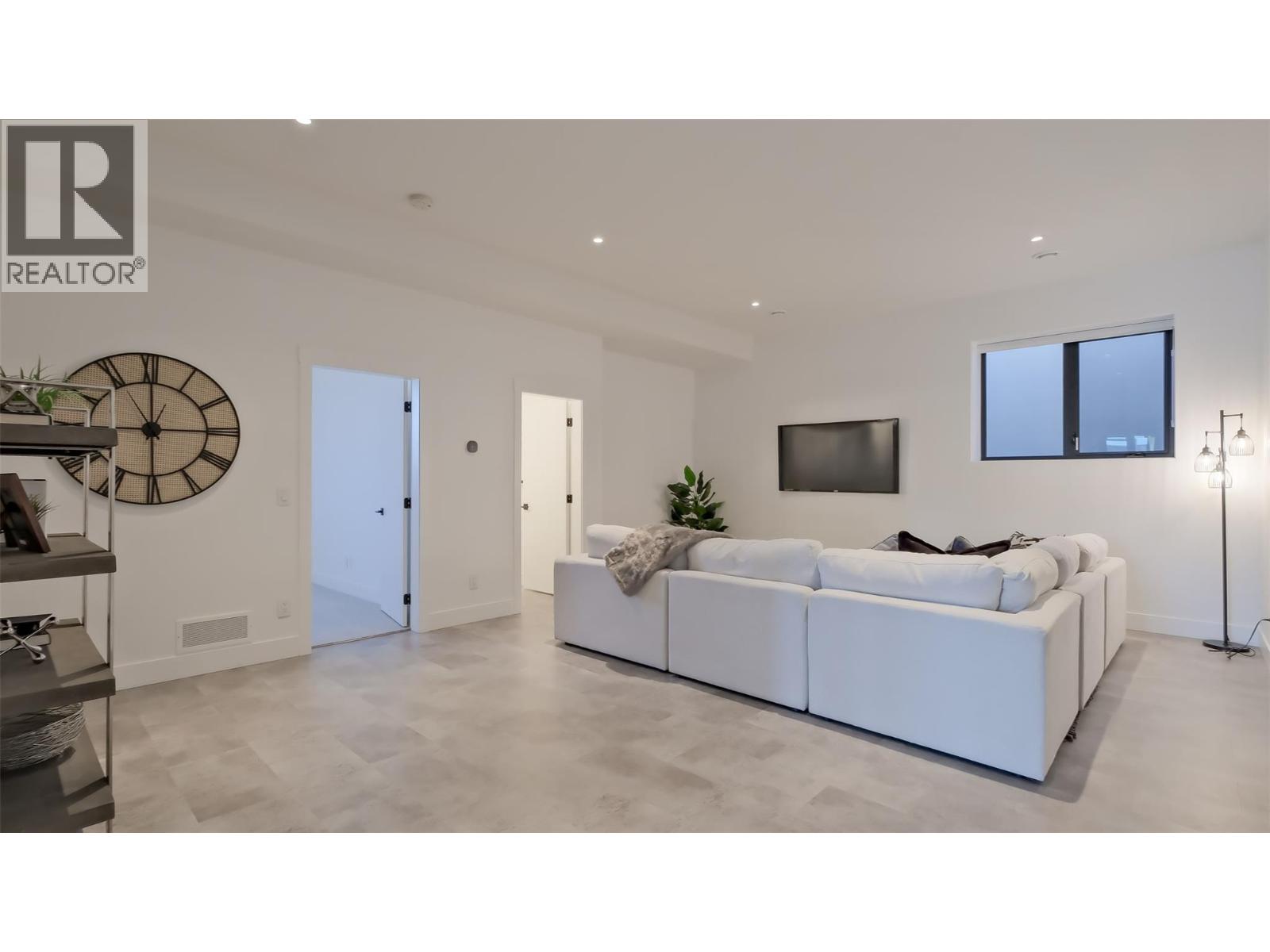 9201 Okanagan Centre Road W Unit# 20, Lake Country, British Columbia  V4V 0B8 - Photo 53 - 10378225