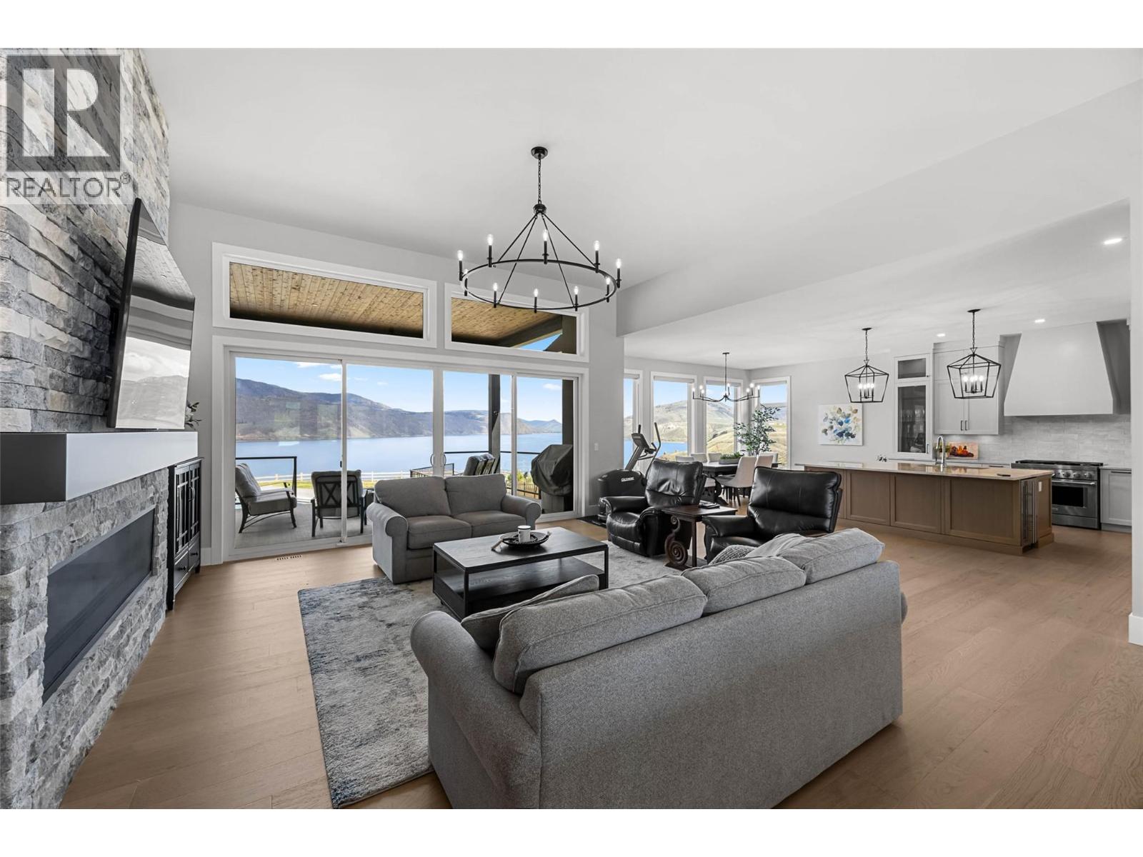 346 Rue Cheval Noir, Kamloops, British Columbia  V1S 0G2 - Photo 13 - 10376658