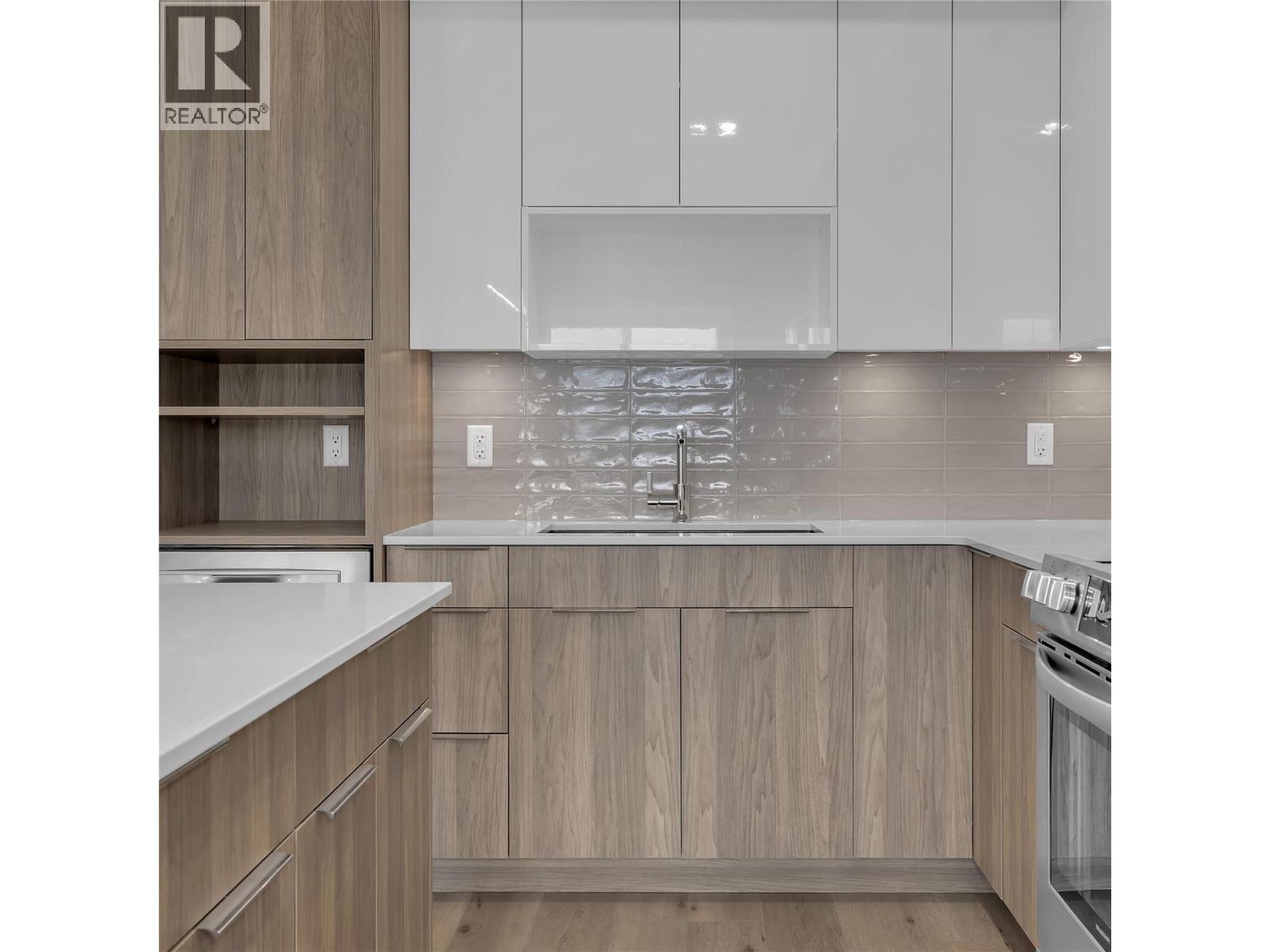 3642 Mission Springs Drive Unit# 502c, Kelowna, British Columbia  V1W 0E1 - Photo 3 - 10378269