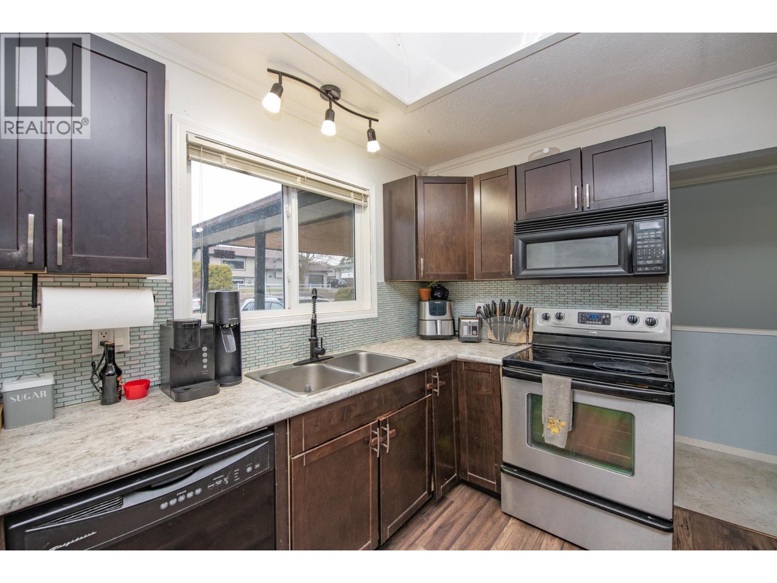 2104 20 Avenue, Vernon, British Columbia  V1T 7J6 - Photo 10 - 10378330