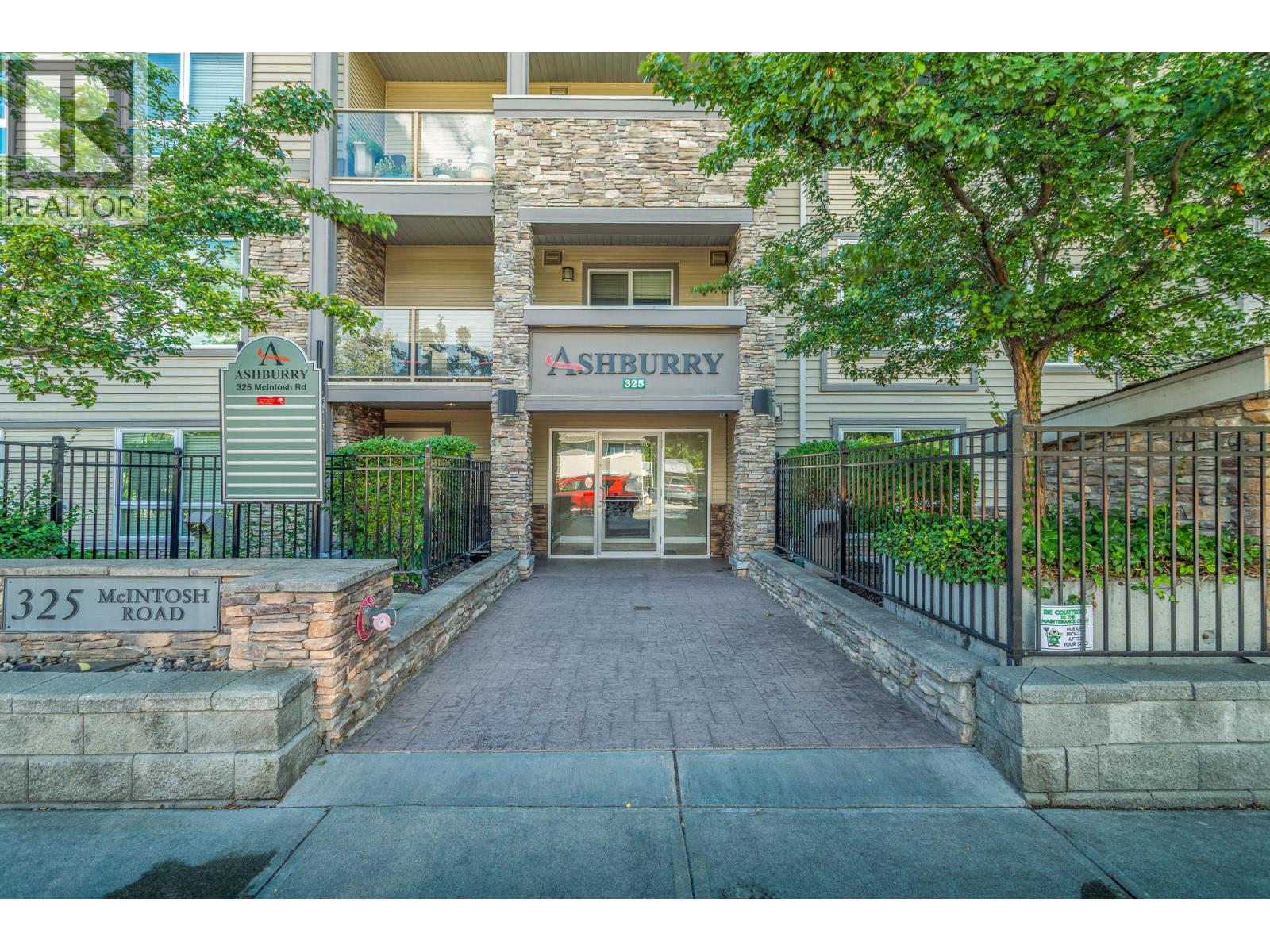325 Mcintosh Road Unit# 4105, Kelowna, British Columbia  V1X 2C6 - Photo 2 - 10378301