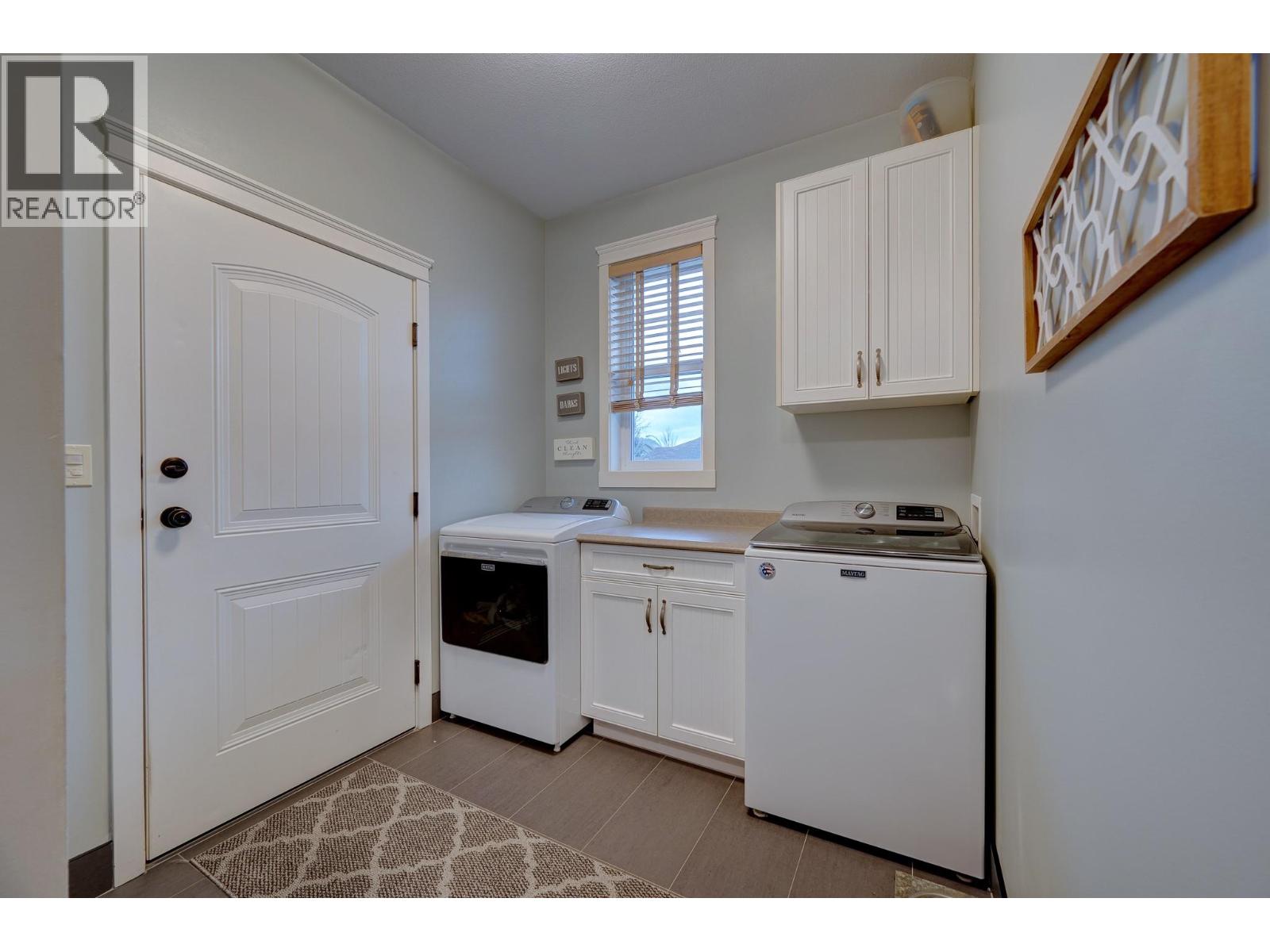 8909 Grizzly Crescent, Kamloops, British Columbia  V2C 6T9 - Photo 12 - 10378266