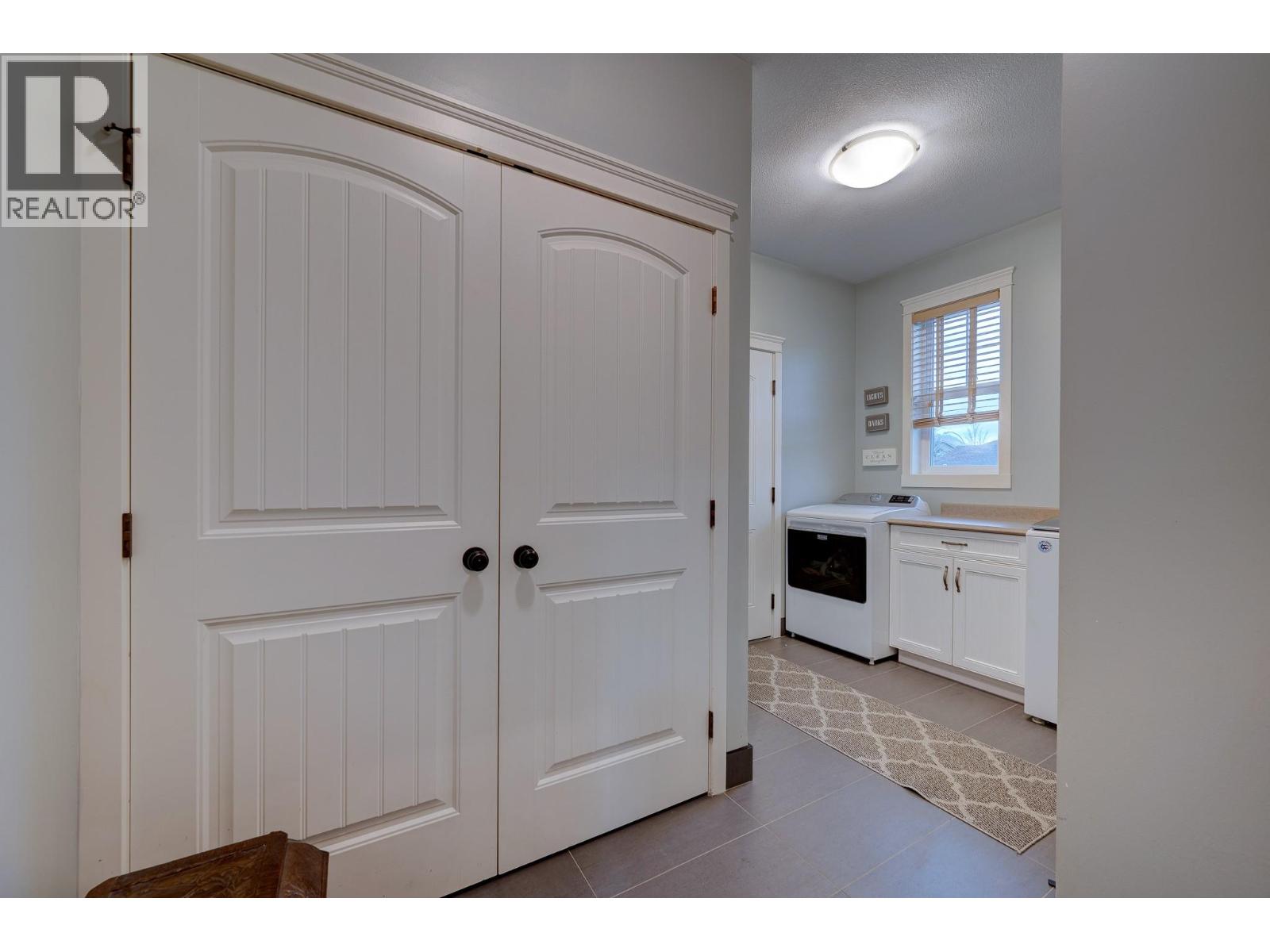 8909 Grizzly Crescent, Kamloops, British Columbia  V2C 6T9 - Photo 13 - 10378266