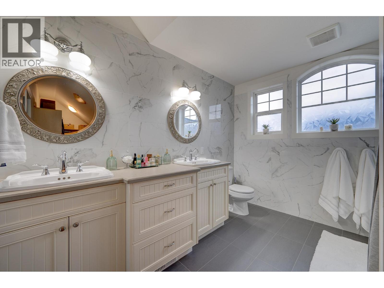 8909 Grizzly Crescent, Kamloops, British Columbia  V2C 6T9 - Photo 19 - 10378266