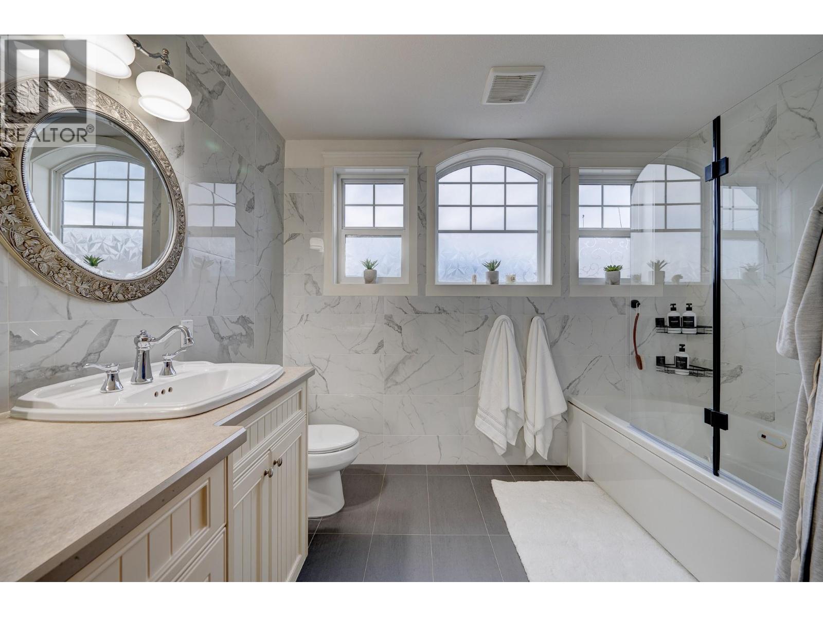 8909 Grizzly Crescent, Kamloops, British Columbia  V2C 6T9 - Photo 20 - 10378266