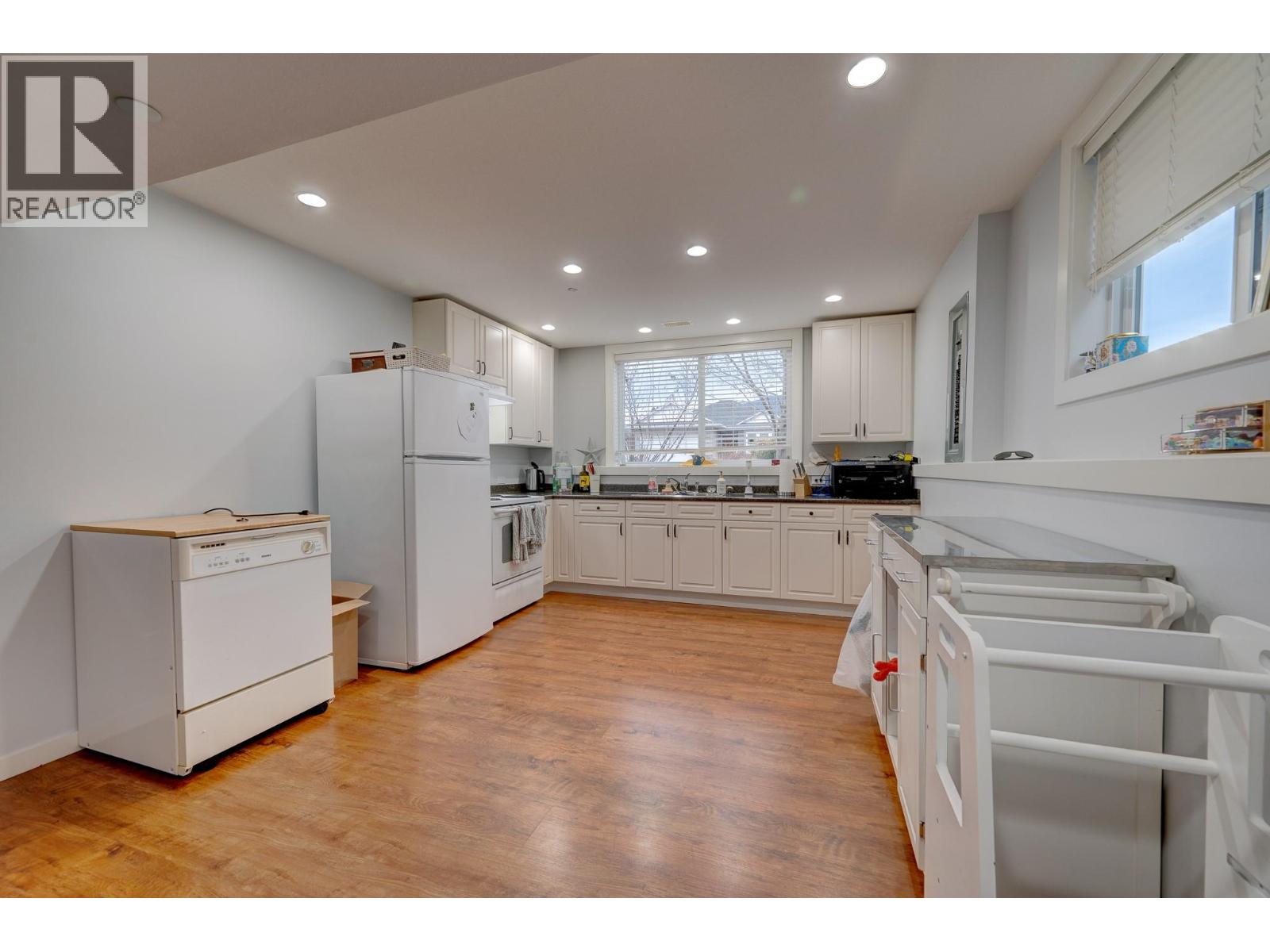 8909 Grizzly Crescent, Kamloops, British Columbia  V2C 6T9 - Photo 32 - 10378266