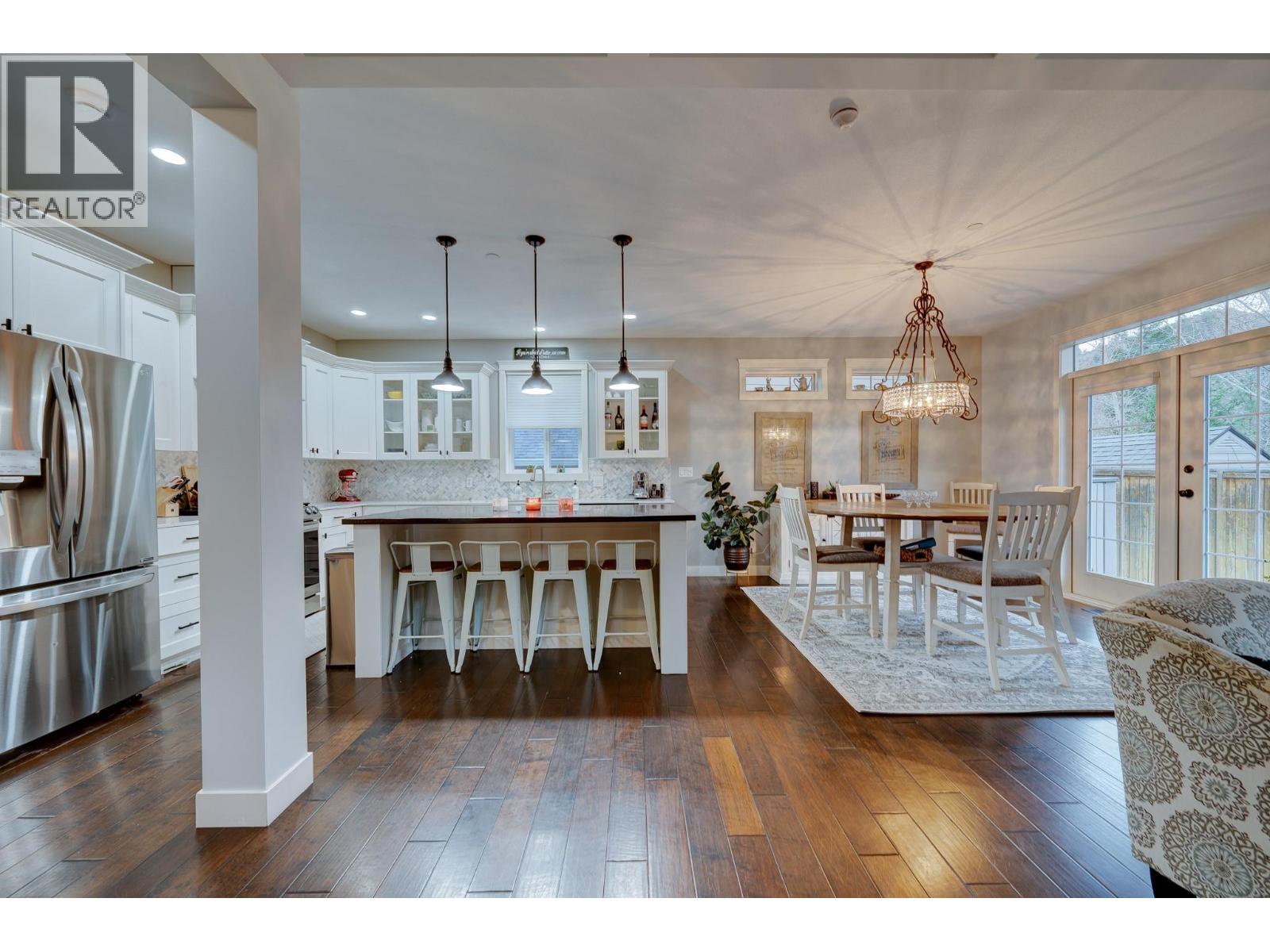 8909 Grizzly Crescent, Kamloops, British Columbia  V2C 6T9 - Photo 6 - 10378266