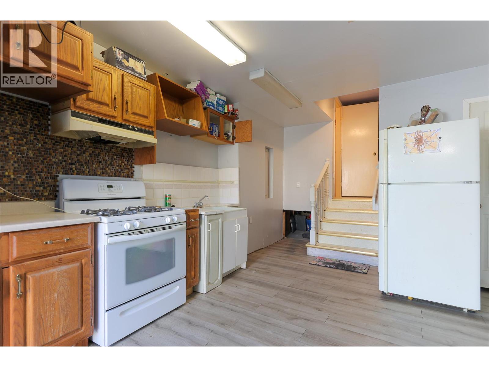 244a Old Rossland Avenue, Trail, British Columbia  V1R 3M7 - Photo 39 - 10377345