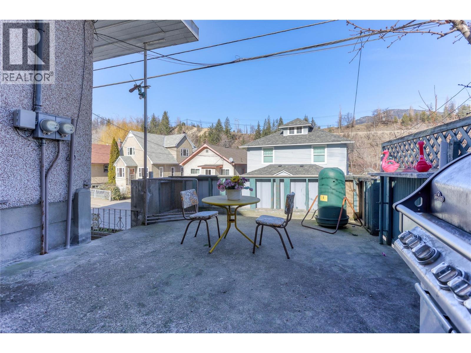 244a Old Rossland Avenue, Trail, British Columbia  V1R 3M7 - Photo 4 - 10377345