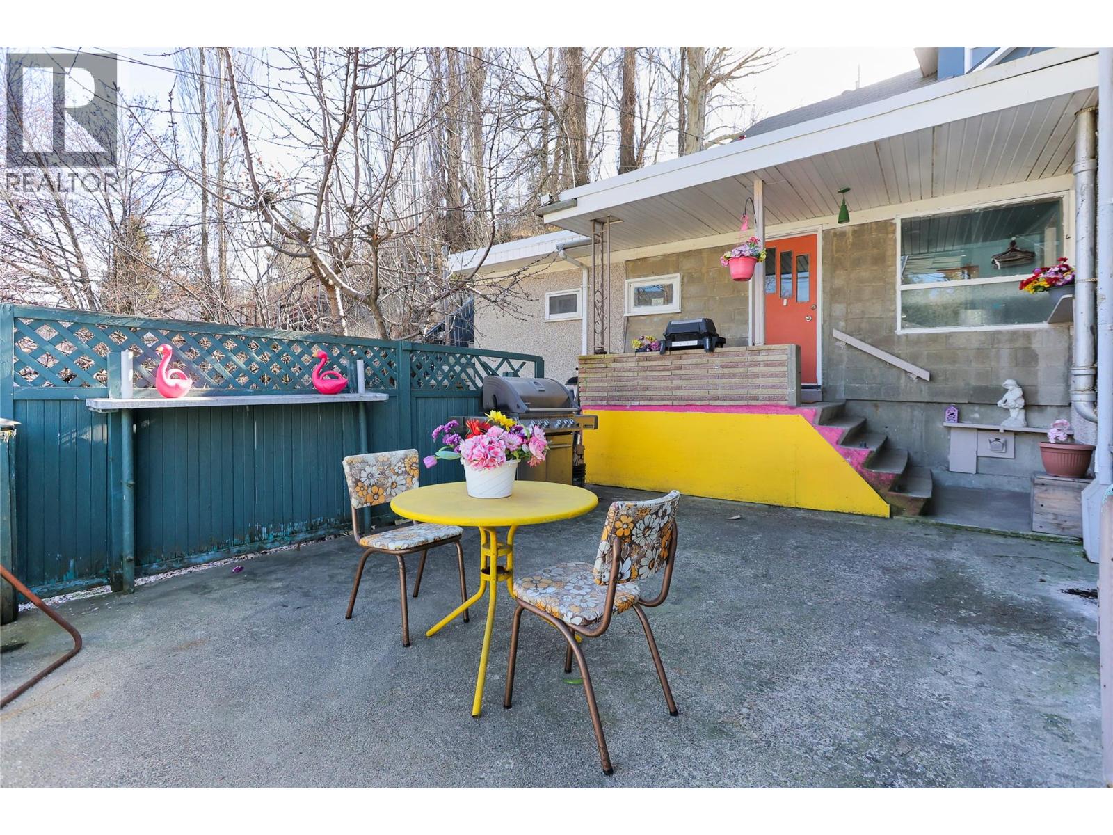 244a Old Rossland Avenue, Trail, British Columbia  V1R 3M7 - Photo 5 - 10377345