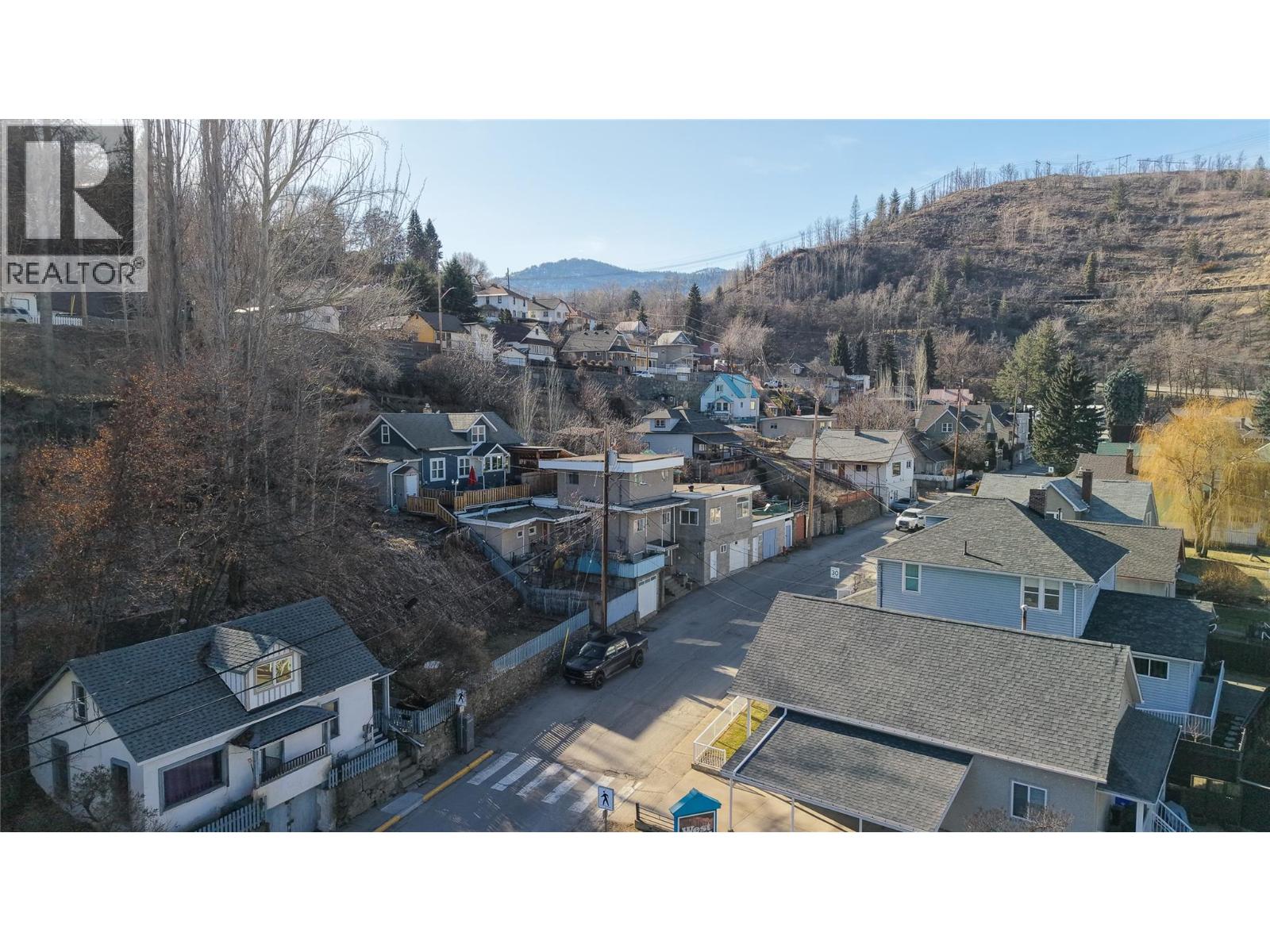 244a Old Rossland Avenue, Trail, British Columbia  V1R 3M7 - Photo 58 - 10377345